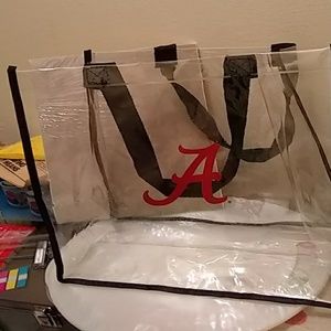 A very , cute " Alabama's game day bag"